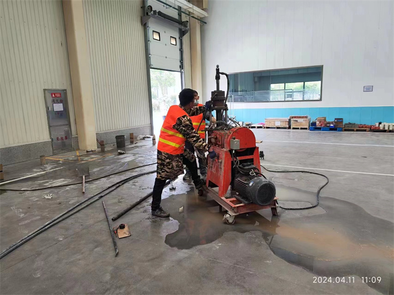 南口街道厂房地面下沉塌陷注浆加固施工